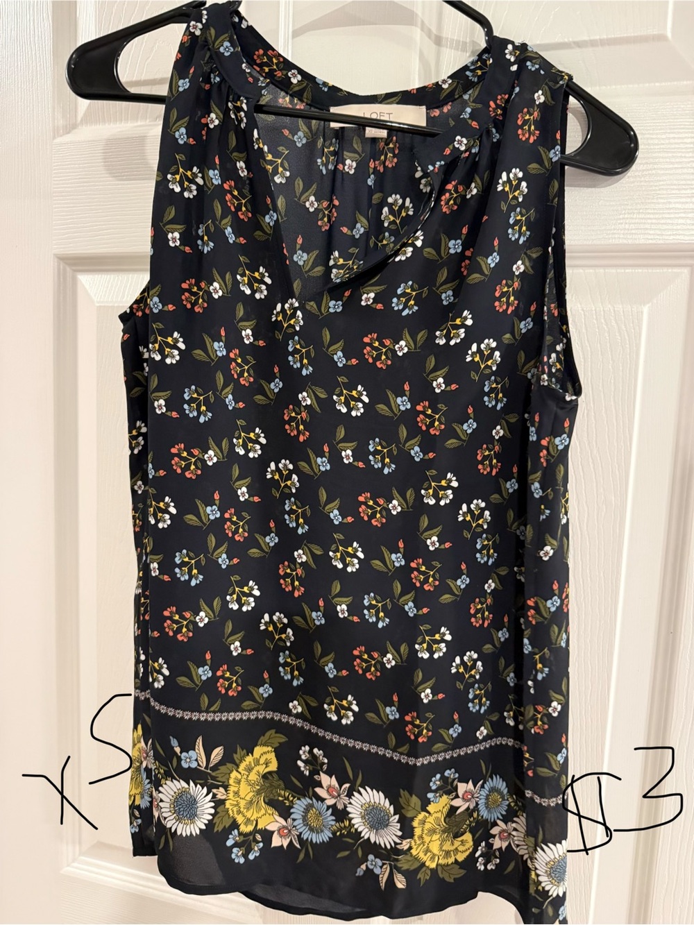 LOFT Black Floral Border V-Neck Sleeveless Camisole